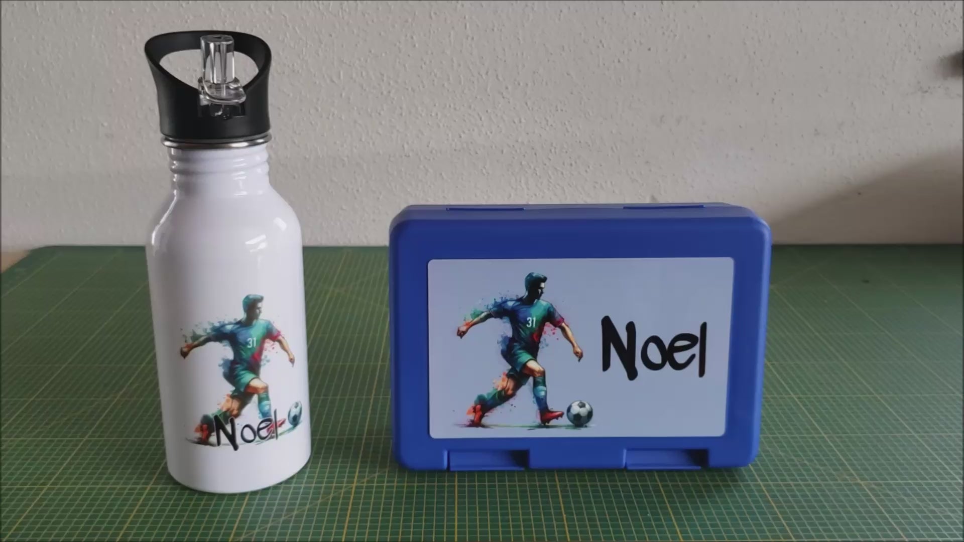 Brotzeitbox mit Trinkflasche | Personalisierbar Fußball